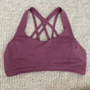 Lululemon Free to Be Bra